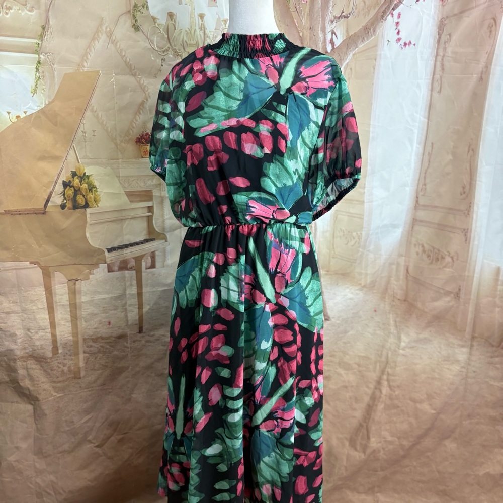 NEW Torrid Chiffon Green and Pink Ruched Midi Dress Fit and Flare - Picture 5 of 13